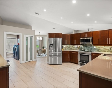 6960 Stetson Street Circle - Photo Thumbnail 6