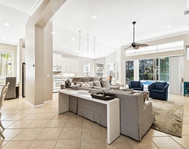 7328 Lake Forest Glen - Photo Thumbnail 7