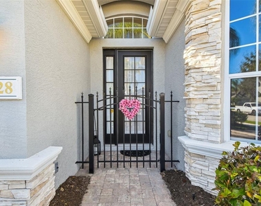 7328 Lake Forest Glen - Photo Thumbnail 2