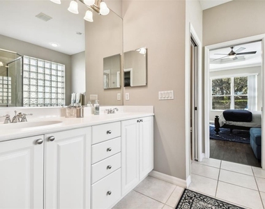 7328 Lake Forest Glen - Photo Thumbnail 24