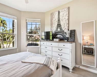 7328 Lake Forest Glen - Photo Thumbnail 27