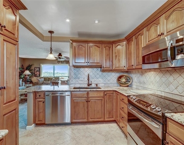 4040 Ironwood Circle - Photo Thumbnail 11