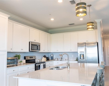 17902 Gawthrop Drive - Photo Thumbnail 2