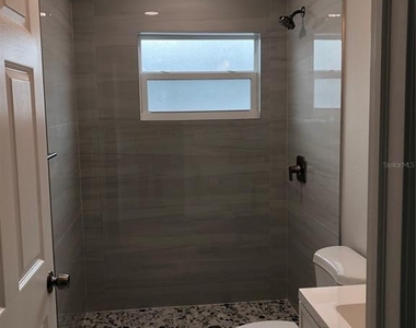 345 Parkland Avenue - Photo Thumbnail 9