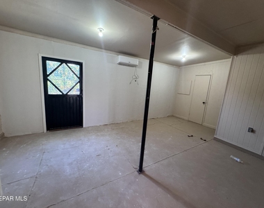 8208 Dempsey Avenue - Photo Thumbnail 8