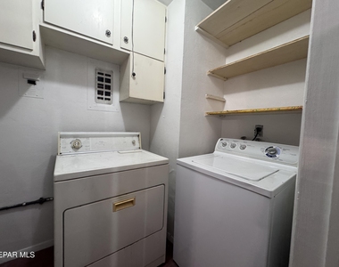 8208 Dempsey Avenue - Photo Thumbnail 5