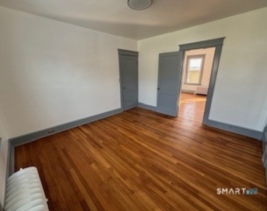 14 Guilfoile Street - Photo Thumbnail 8