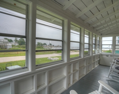 80 Noyes Avenue - Photo Thumbnail 4