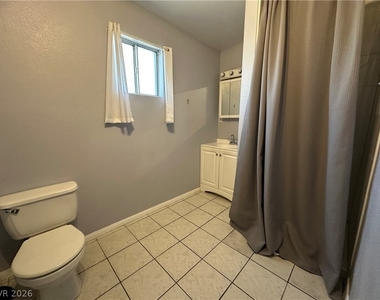 1709 Shadow Mountain Place - Photo Thumbnail 4