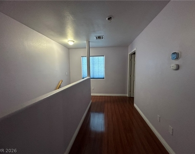 1709 Shadow Mountain Place - Photo Thumbnail 8