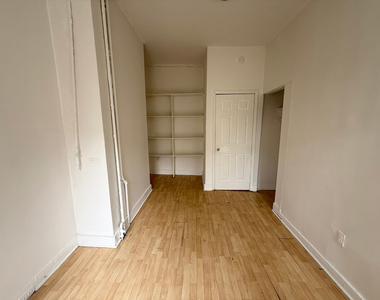 367 Menahan Street - Photo Thumbnail 9