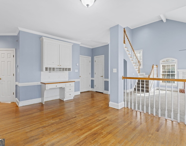 3535 Greenshire Court - Photo Thumbnail 5