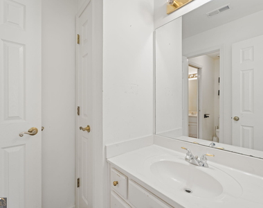 3535 Greenshire Court - Photo Thumbnail 20