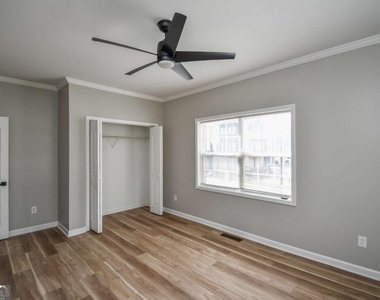 3338 Sims Street - Photo Thumbnail 4