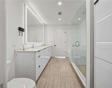 788 W Marietta Street Nw - Photo Thumbnail 14