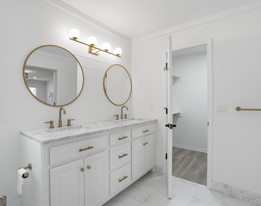 313 Summit Ridge Drive - Photo Thumbnail 14