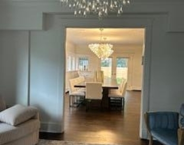 724 Westwood Avenue - Photo Thumbnail 3