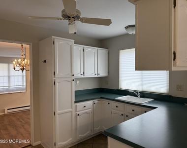 19 Marlow Avenue - Photo Thumbnail 4