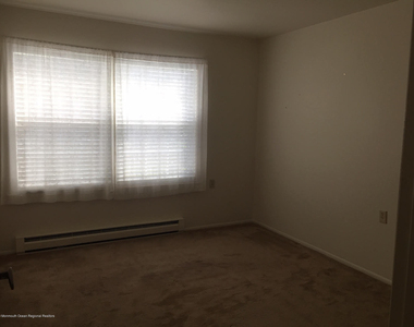 19 Marlow Avenue - Photo Thumbnail 12