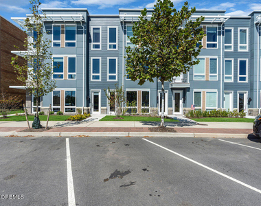 201 Sunset Avenue - Photo Thumbnail 1