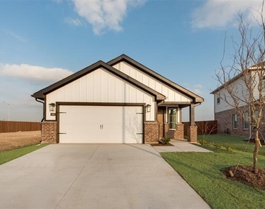 236 Sutter Mill Road - Photo Thumbnail 2