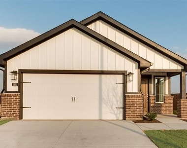 236 Sutter Mill Road - Photo Thumbnail 3