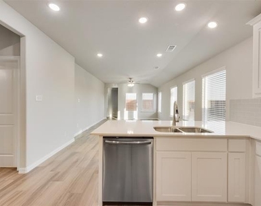 236 Sutter Mill Road - Photo Thumbnail 7