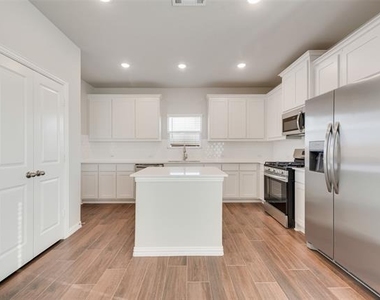 1532 Twin Forks Drive - Photo Thumbnail 9