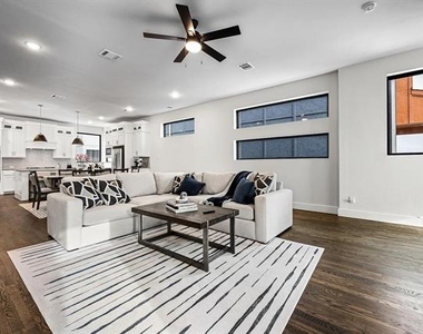804 War Admiral Drive - Photo Thumbnail 6