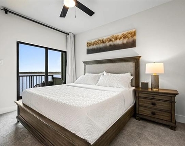 804 War Admiral Drive - Photo Thumbnail 8