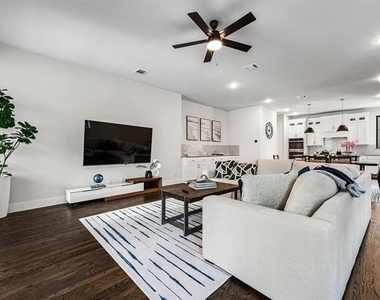 804 War Admiral Drive - Photo Thumbnail 26