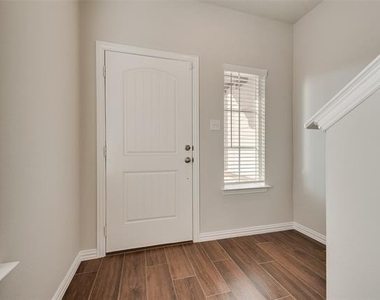 1452 Twin Forks Drive - Photo Thumbnail 6