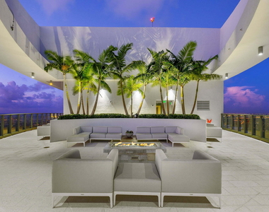 500 E Las Olas Boulevard - Photo Thumbnail 9