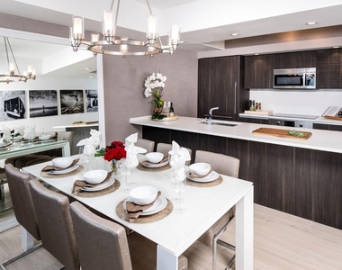 500 E Las Olas Boulevard - Photo Thumbnail 24
