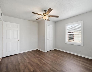 1101 N Harrison Avenue - Photo Thumbnail 12