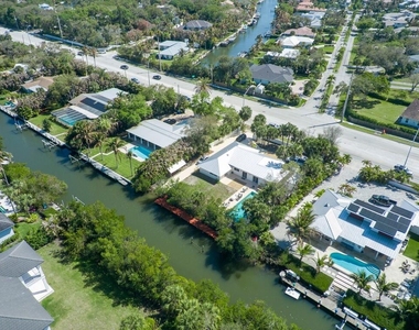 527 E Causeway Boulevard - Photo Thumbnail 28
