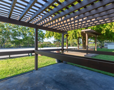 14828 Rolling Rock Place - Photo Thumbnail 32