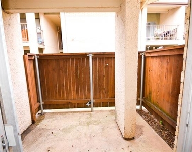 12816 Midway Road - Photo Thumbnail 11