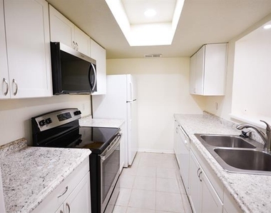 12816 Midway Road - Photo Thumbnail 6