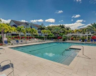 1701 Mizzenmast Way - Photo Thumbnail 44