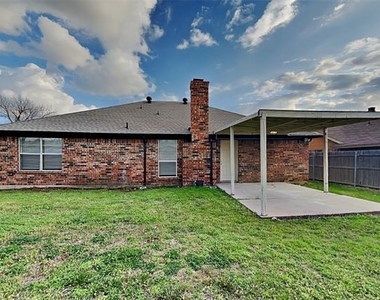 7609 Kimberly Court - Photo Thumbnail 20
