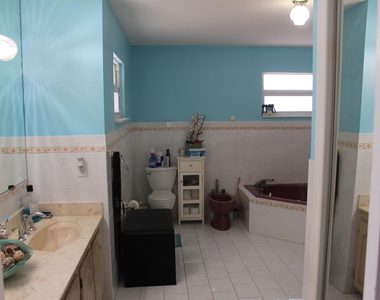 13847 Geranium Place - Photo Thumbnail 34