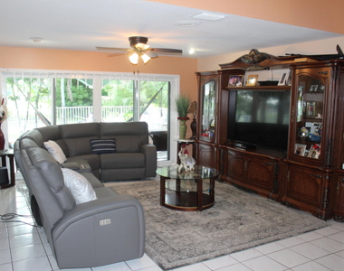 13847 Geranium Place - Photo Thumbnail 13