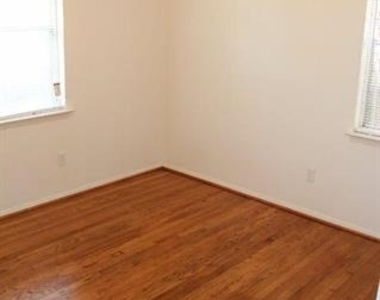 4614 Hanover Drive - Photo Thumbnail 8