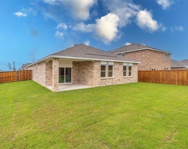 1888 Everglades Drive - Photo Thumbnail 22