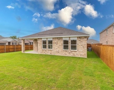 1888 Everglades Drive - Photo Thumbnail 24