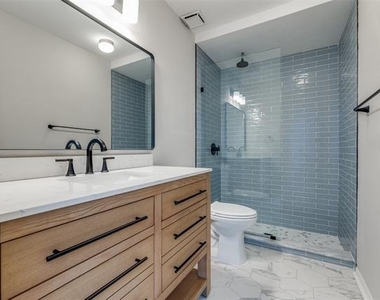 5925 E University Boulevard - Photo Thumbnail 10