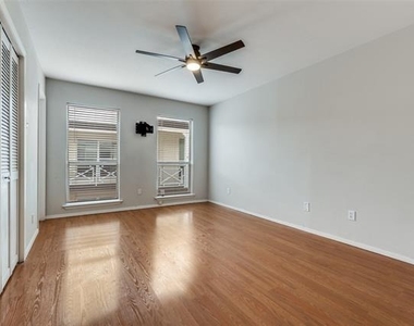 5925 E University Boulevard - Photo Thumbnail 8