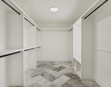 4419 Sexton Lane - Photo Thumbnail 20