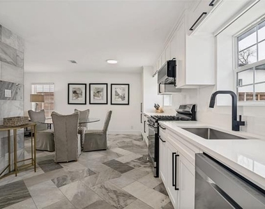 4419 Sexton Lane - Photo Thumbnail 14